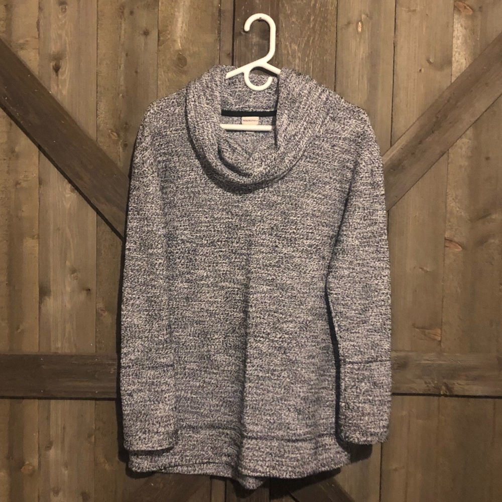 Cozy Cowl Neck Yarn Knit Sweater GUC